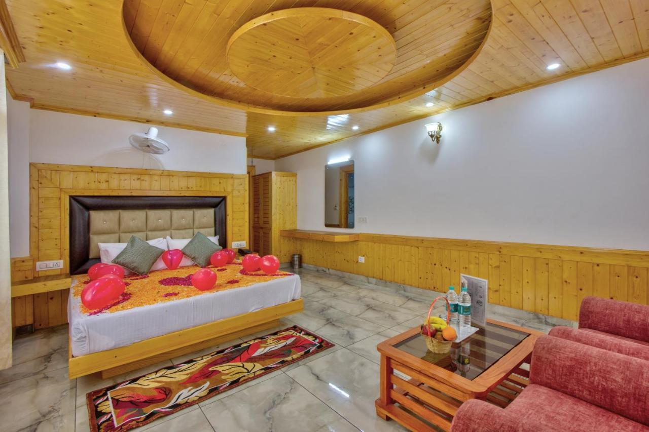 Hotel Sun Light Manali Exteriér fotografie